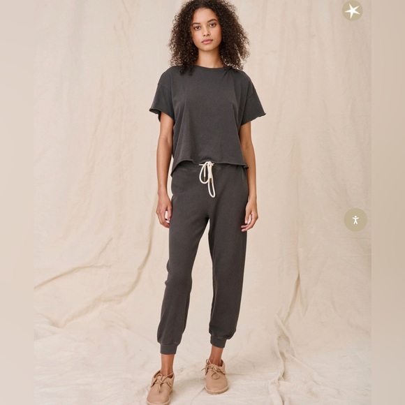 The Great Cropped Sweatpants Washed Black Gray Color  100% Cotton SZ 1 Small - Picture 2 of 10